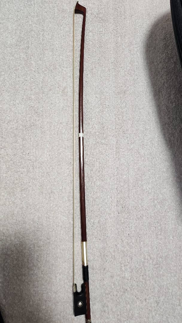 値下げしました！！スズキ バイオリン1/4 本体 黒いケース付き