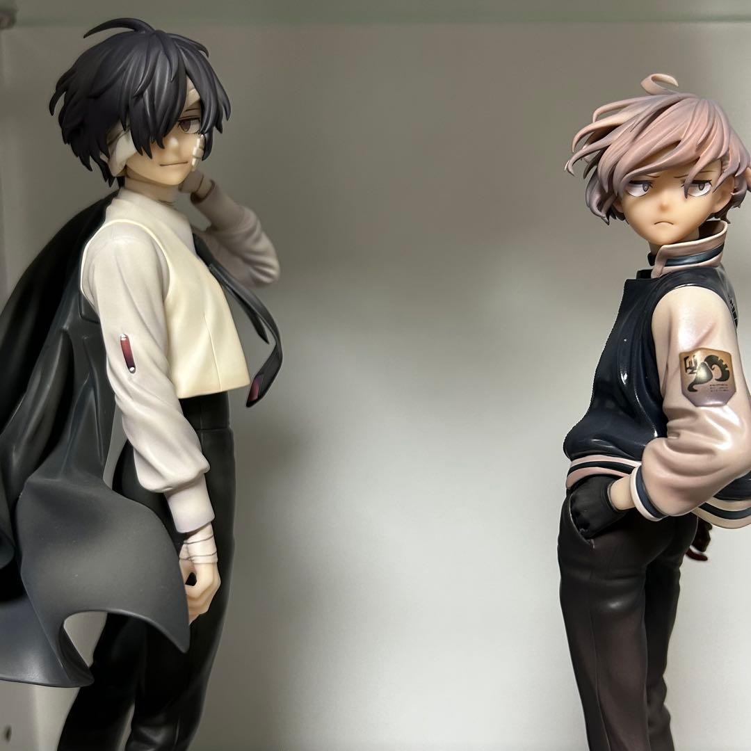 文豪ストレイドッグス 15歳原作 フィギュア 太宰治 中原中也