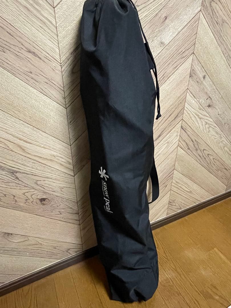 ローチェア30 黒 クッション＆カップホルダー｜スノーピーク