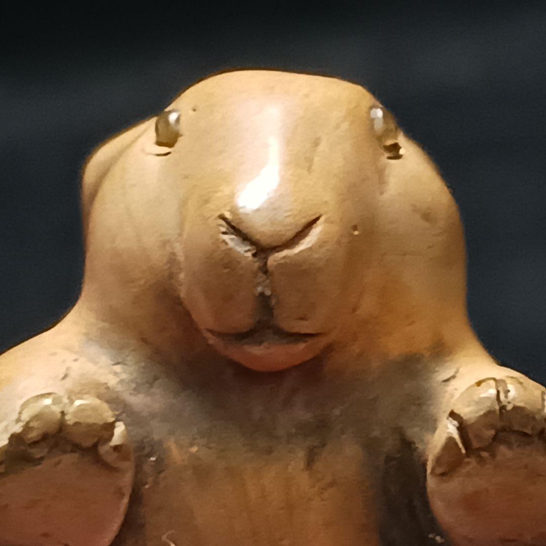 X115-3 江戸期名人 正直 古木彫 兎根付 玉眼 提物　ひ