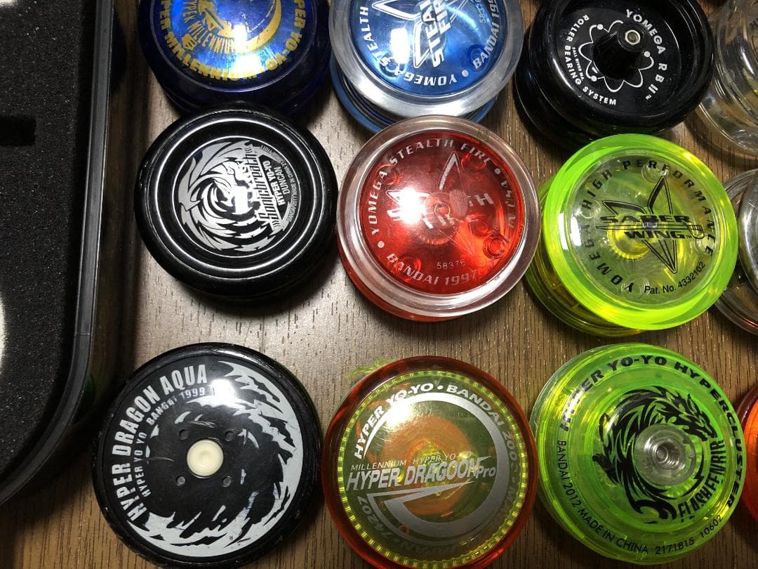 ハイパーヨーヨー35個セット　ケース付き