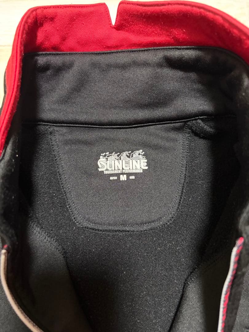 サンライン　ジップアップシャツ　Mサイズ