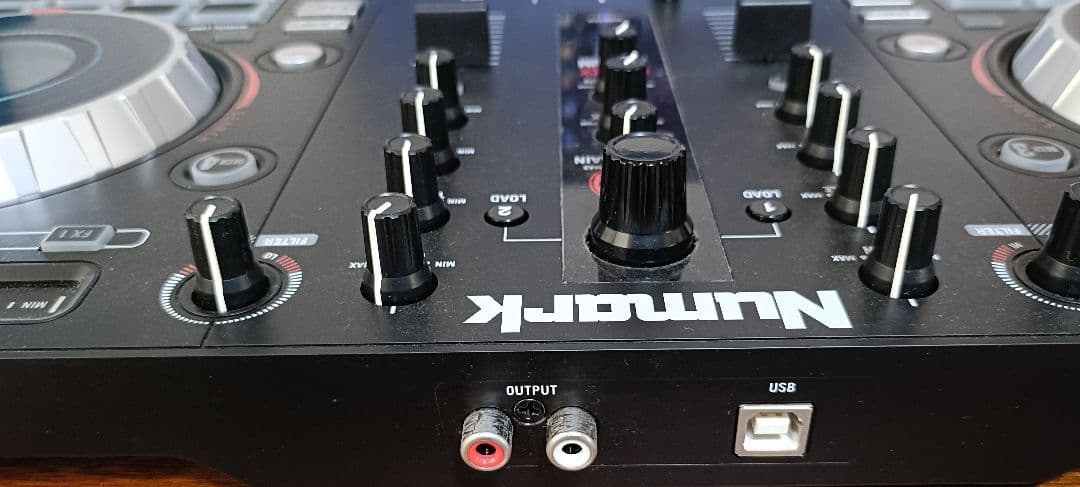 Numark MIXTRACK PLATINUM DJコントローラー　ジャンク