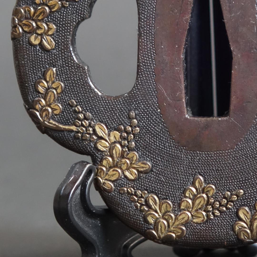 鍔 鐔 武具 骨董 刀装具 江戸時代【美濃 銅魚々子地 萩図鍔】(鍔箱付き)