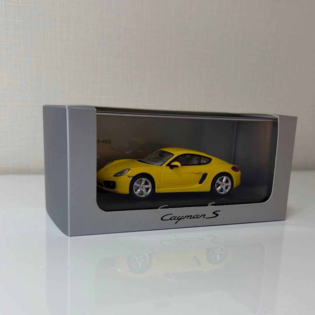 ミニカー 1/43 Porsche Cayman S / Norev