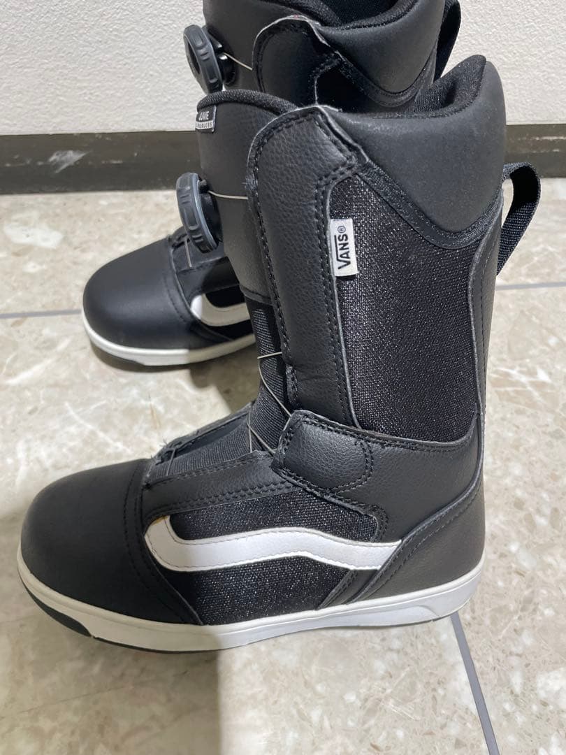 Vans バンズ　スノーボードブーツJUVIE BOA kids 22㎝