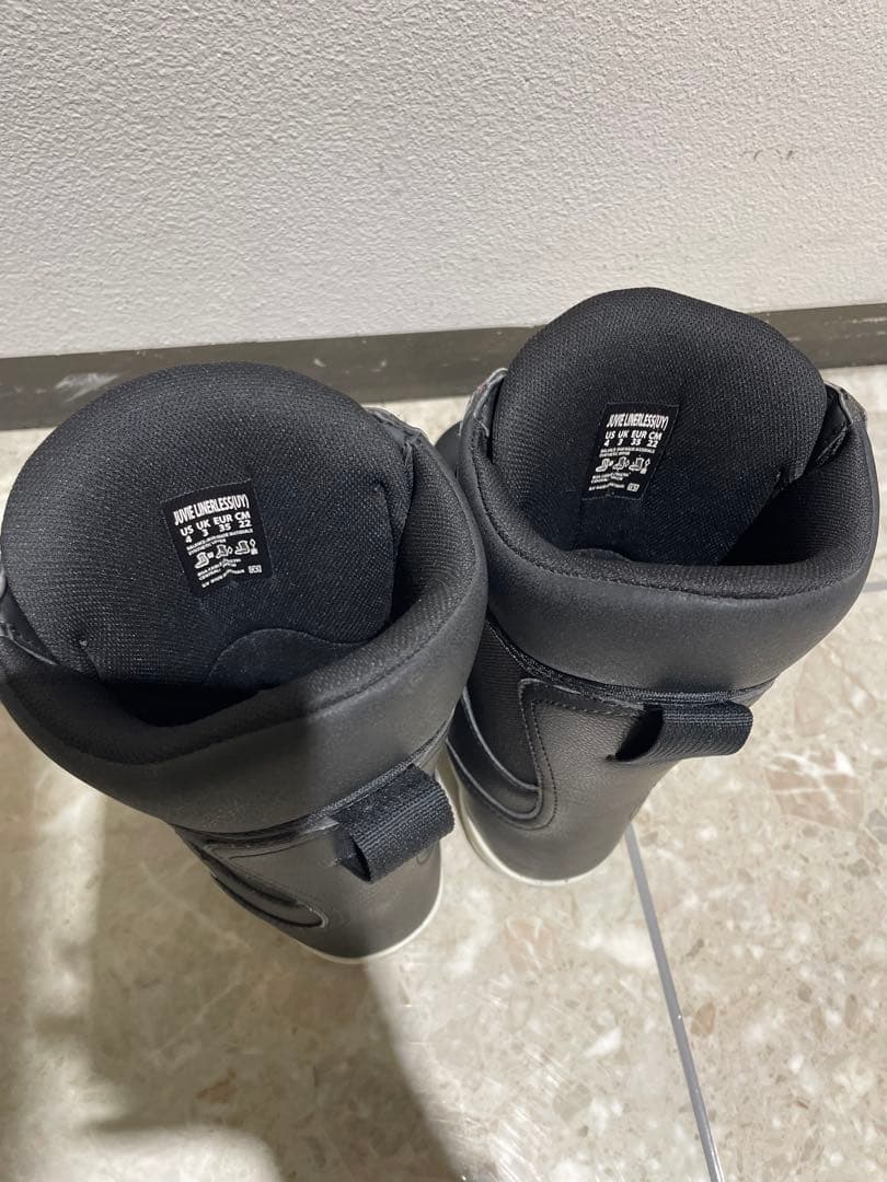 Vans バンズ　スノーボードブーツJUVIE BOA kids 22㎝