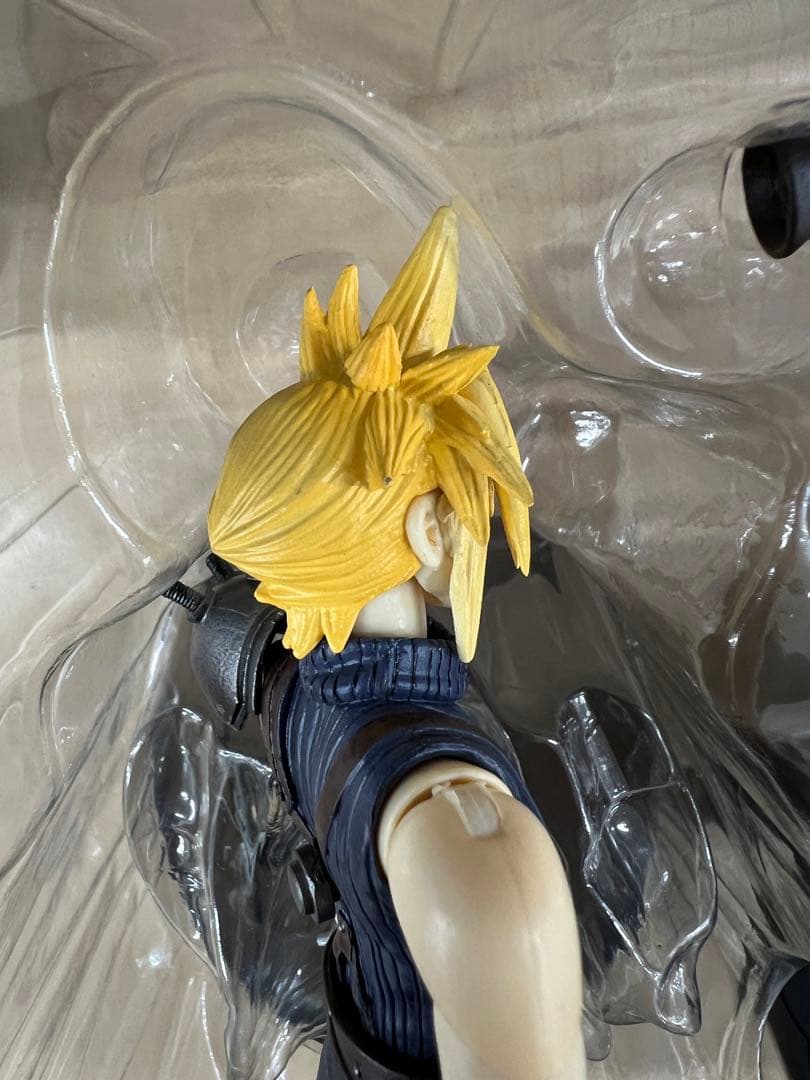 PLAY ARTS クラウド・ストライフ＆ハーディ=デイトナ