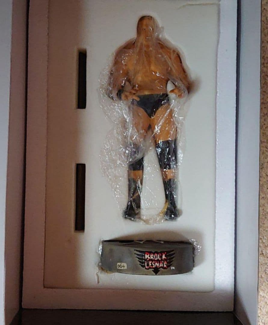 WWE フィギュア(陶器製？) 限定品