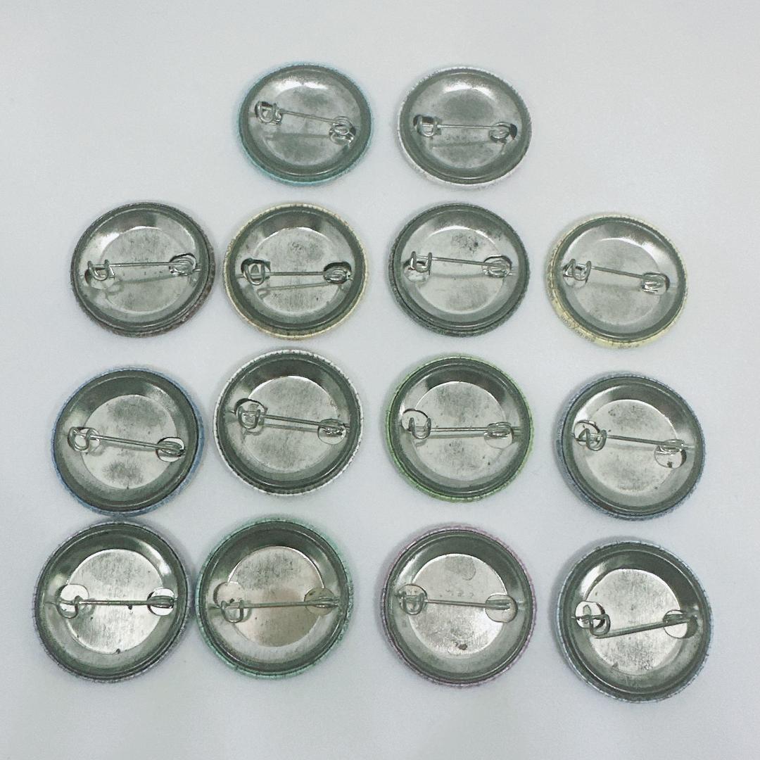 【新品 未使用】ジョジョの奇妙な冒険 缶バッジ 14種セット レア