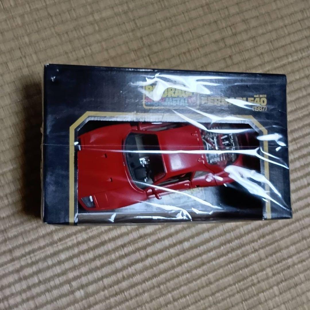 【HK】 burago ブラーゴ　フェラーリ　F40 1/18
