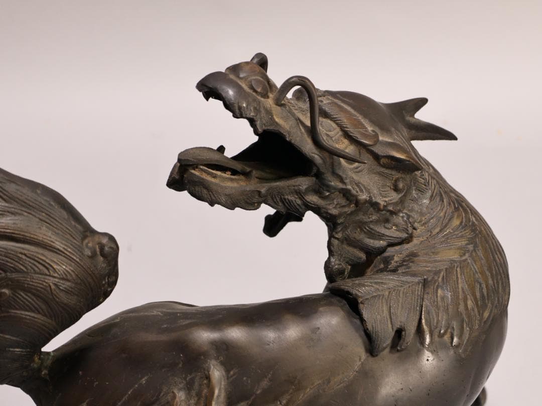 BK441　時代金工　秀雲銘　古銅　麒麟形香炉　高さ29.5㎝　置物 ブロンズ