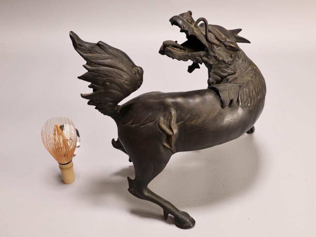 BK441　時代金工　秀雲銘　古銅　麒麟形香炉　高さ29.5㎝　置物 ブロンズ