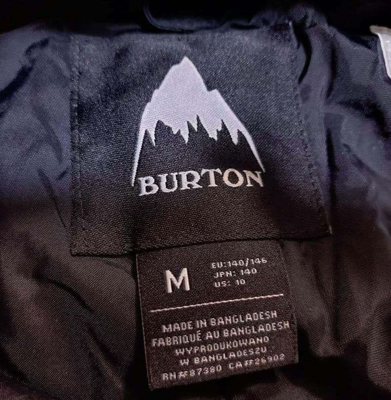 Burton 子ども用スノーボードウェア上下セット　120cm、140cm