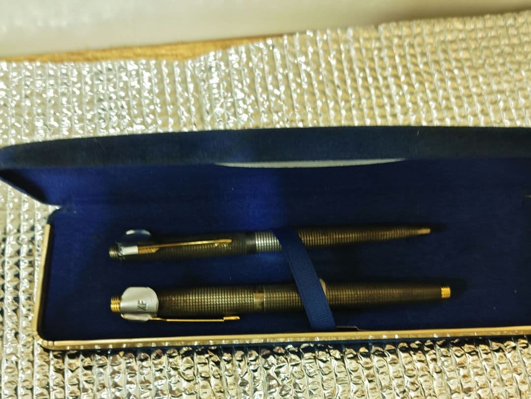 パーカー　シルバー万年筆ボールペンセット　AUST製