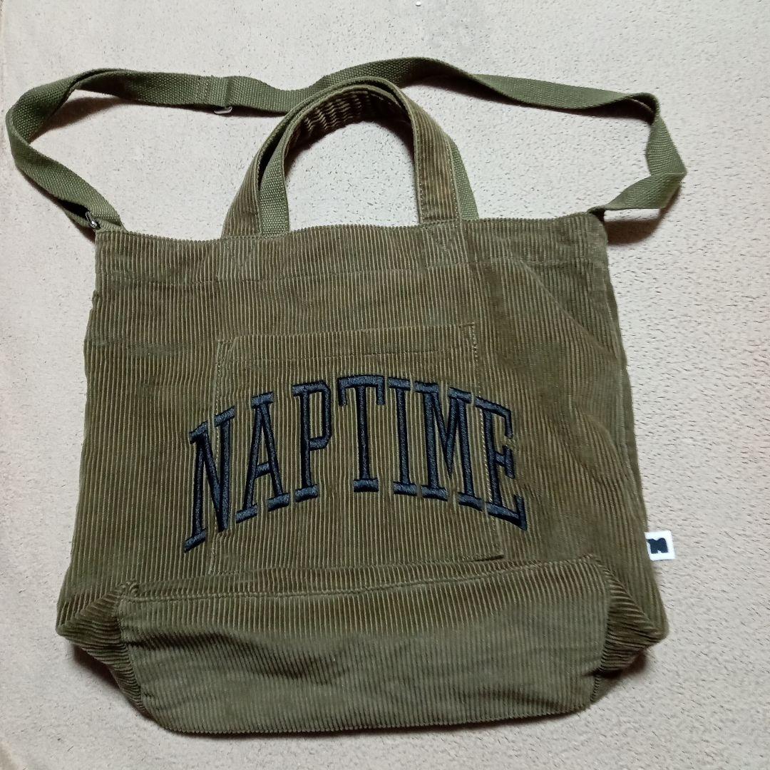 さくら24ページ　naptime. Nissy 西島隆弘　コーデュロイバッ