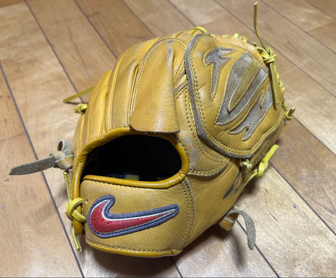 超稀少 Nike Signature Model 軟式グローブ イエロー