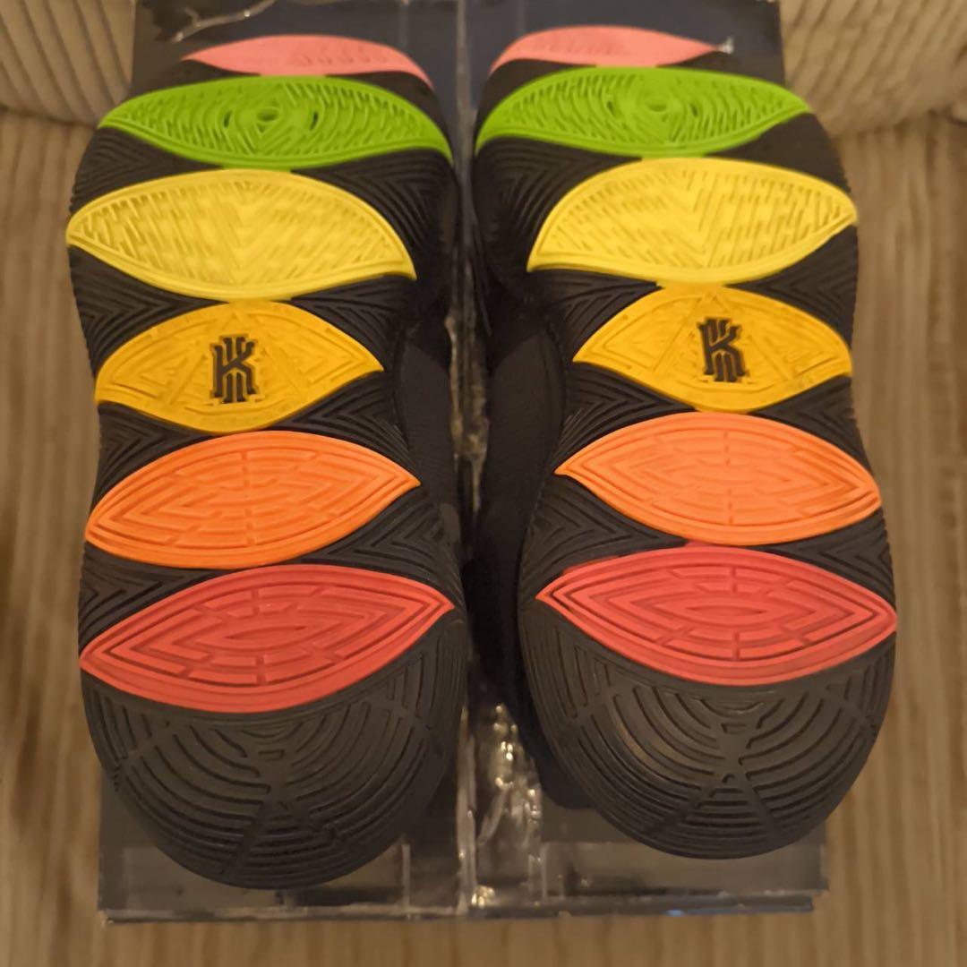 NIKE KYRIE 5 カイリー 5 レインボー ナイキ kobe コービー