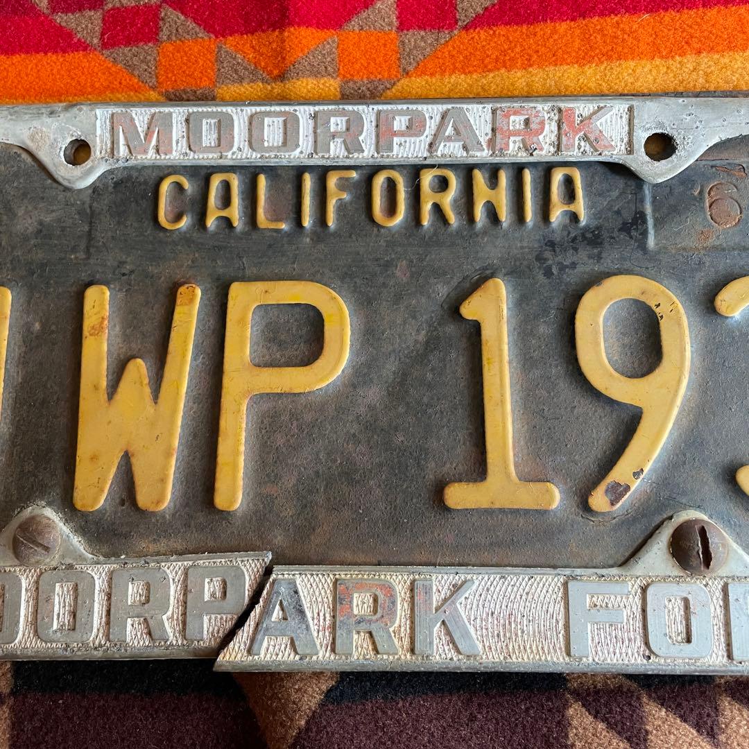 OLD カリフォルニア州アンティーク黒ナンバープレート　USAヴィンテージ西海岸
