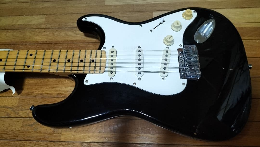 フェルナンデス ストラトキャスター 黒 FERNANDES