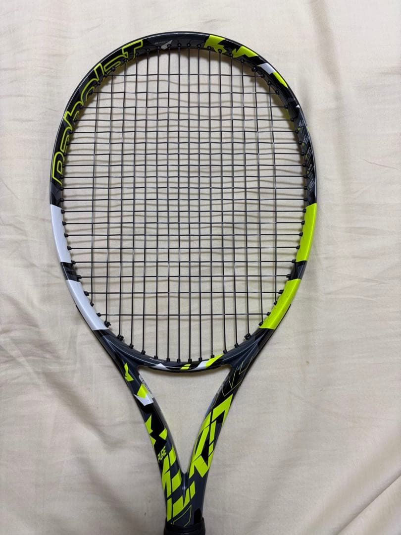 【美品】バボラ Babolat ピュアアエロ Pure aero G2