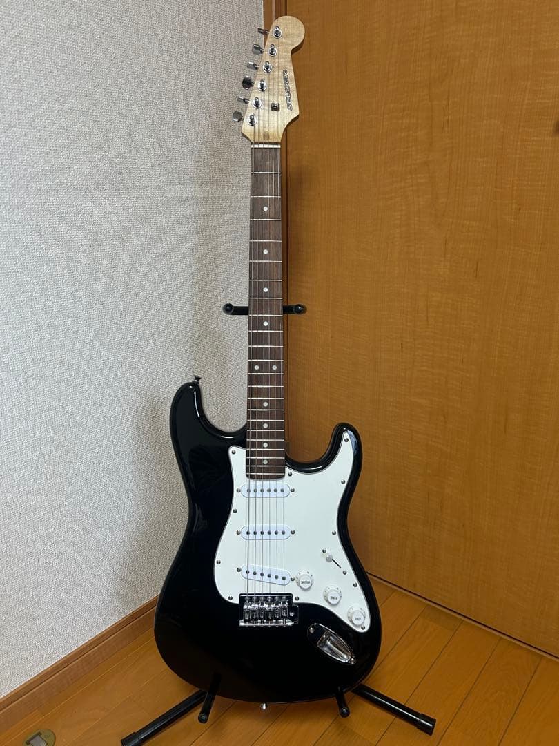 SELDERストラトキャスタータイプ黒 シングルコイル