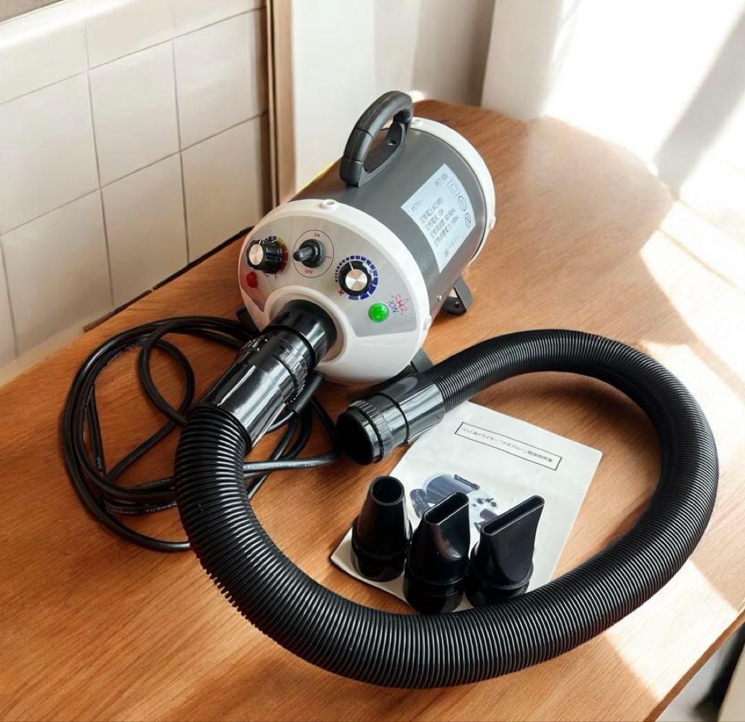 メガブロー ペットドライヤー プロ仕様 風量・温度無段階調節　おまけ付♪