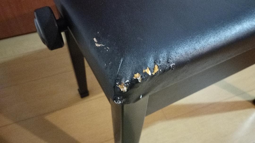 アップライトピアノ KAWAI NS-15 　椅子＋メトロノーム付属