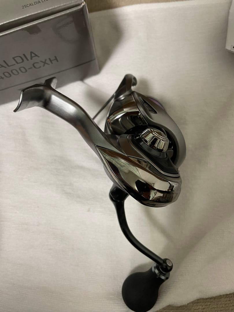 Daiwa CALDIA LT4000-CXH スピニングリール