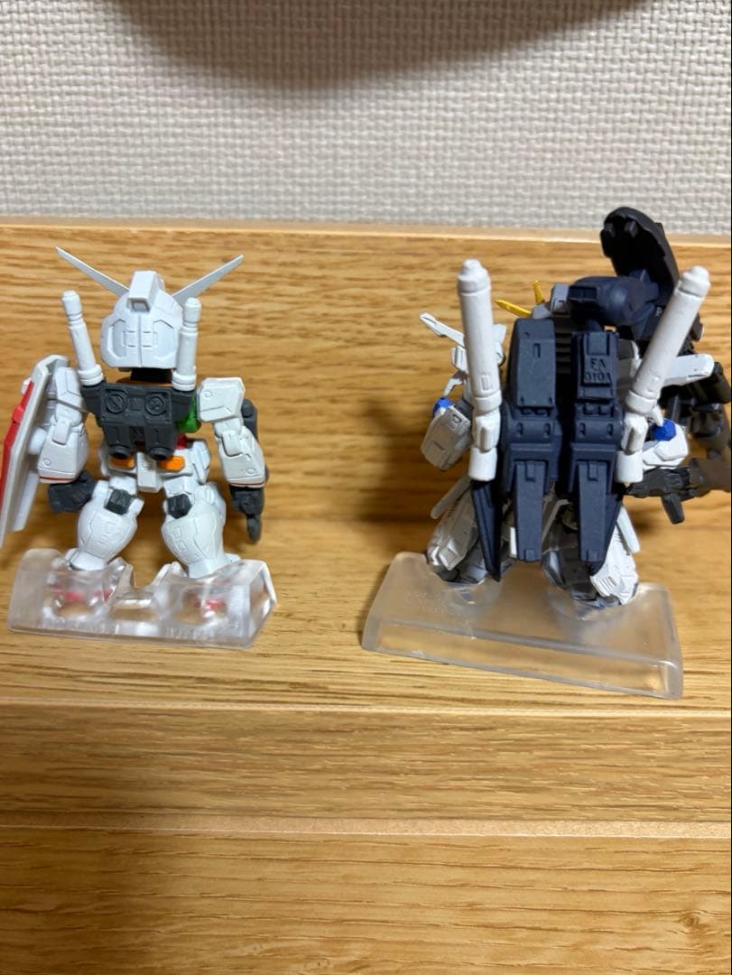 ガンダムコンバージ　FAZZとセブンイレブンガンダム
