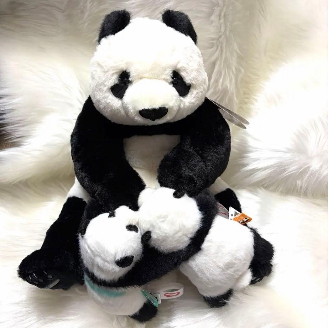 上野動物園 シンシン シャオシャオレイレイ ぬいぐるみ　缶バッジ付き