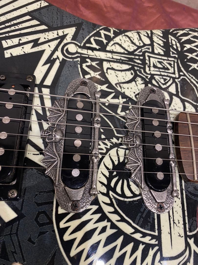 OBEY × SQUIER ストラトキャスター　オーベイ　スクワイヤー