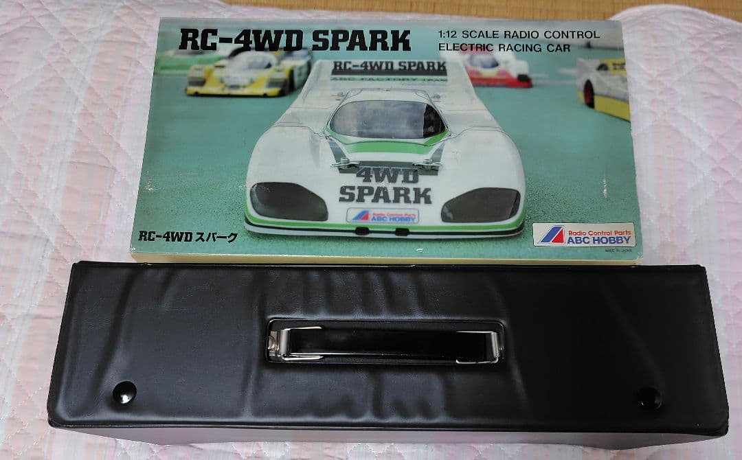 ABCホビー　スパーク4WD　未組み立て　 ボディは付属なし