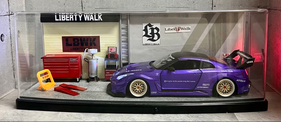 1/24 スカイライン 35GT-R カスタムLBWK仕様 ガレージ ジオラマ