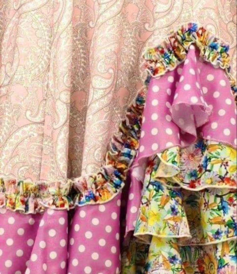 美品⭐︎フラメンコファルダ　スカートライトピンク系