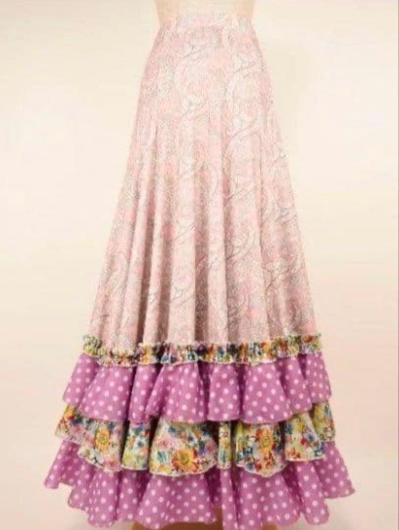 美品⭐︎フラメンコファルダ　スカートライトピンク系