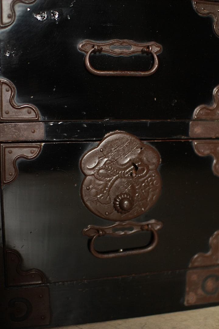 綺麗な巾着金具庄内箪笥　抽斗4杯　タンス　収納　古家具　古民家　時代家具