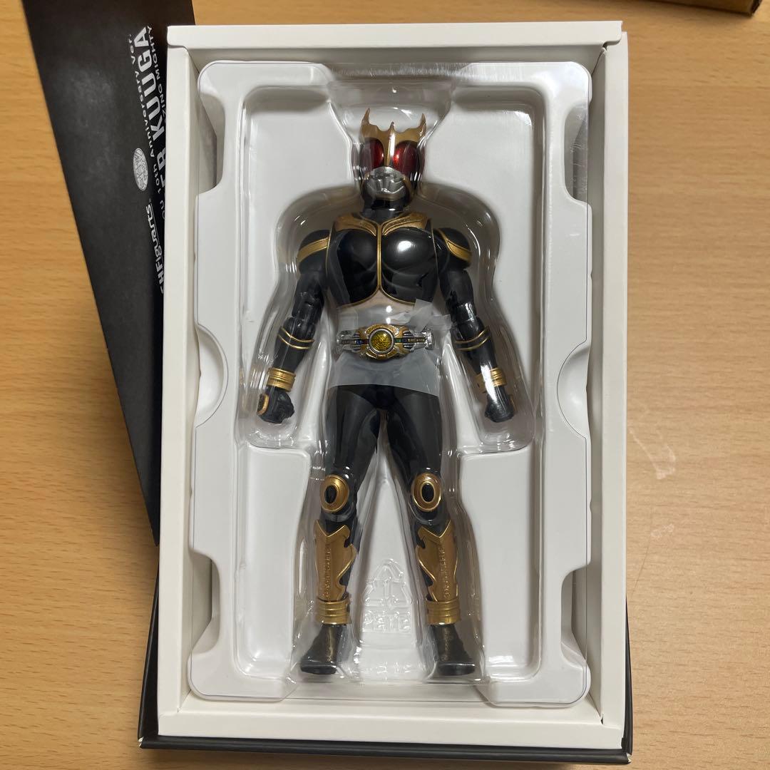 S.H.Figuarts 真骨彫製法 仮面ライダークウガ　アメイジングマイティ