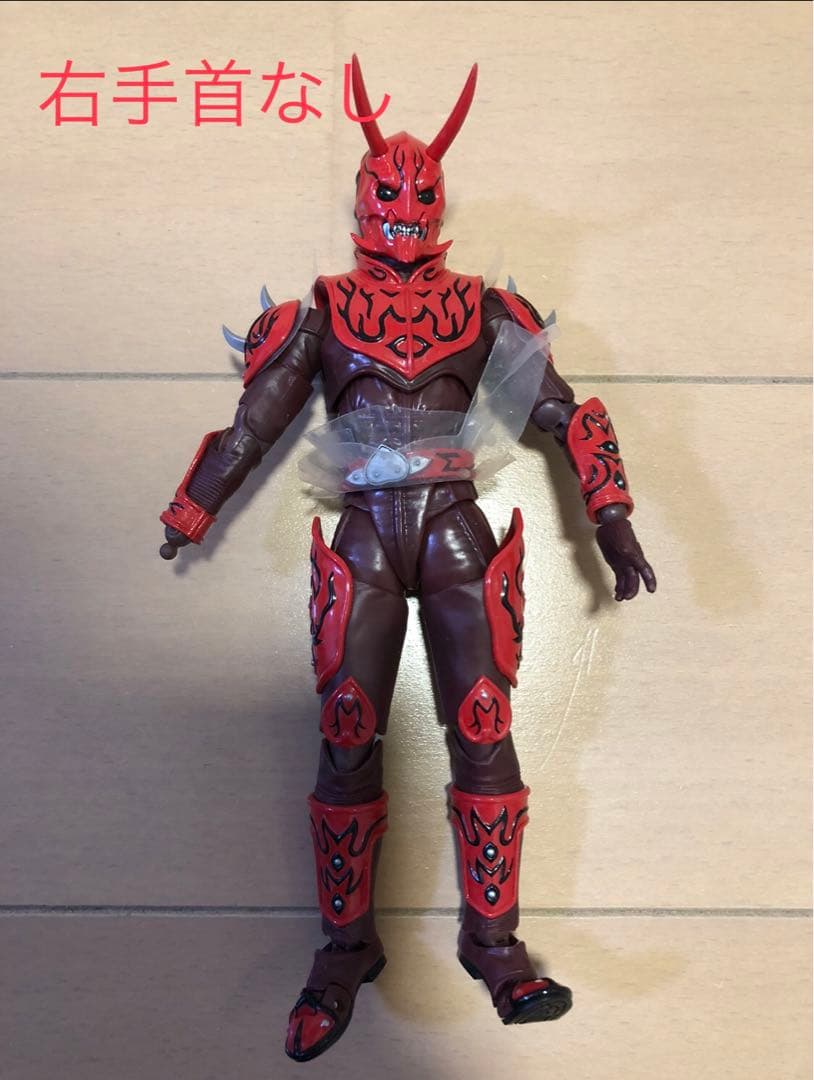 サ*ー様 仮面ライダー　フィギュアーツ　バンダイ