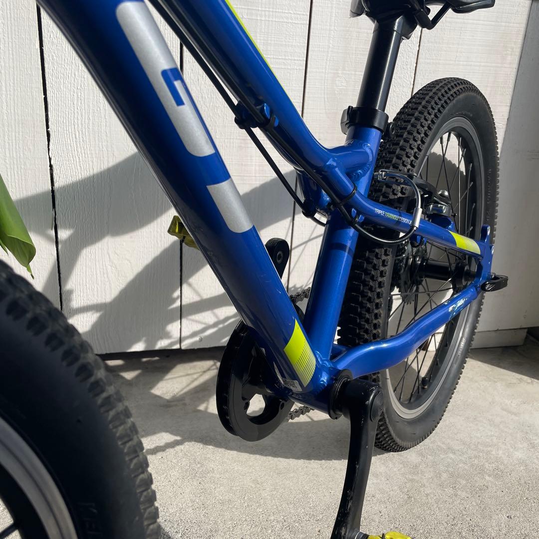 キッズ自転車20型 6段速マウンテンバイクGTstomperprime20インチ