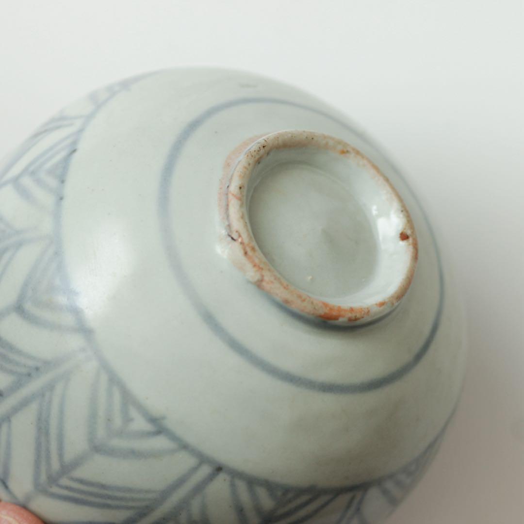 古伊万里　伊万里　江戸　後期　矢羽根文　ころ　茶碗　湯呑み　染付