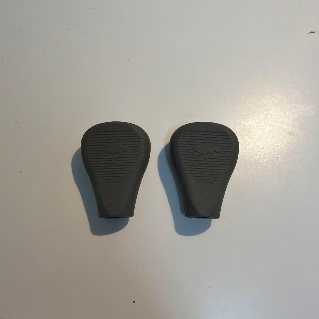 フラットノブ　グレー　美品　DRT