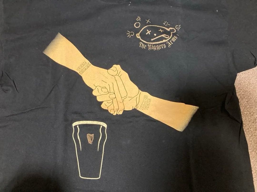 The Riggers' Arms Tシャツ