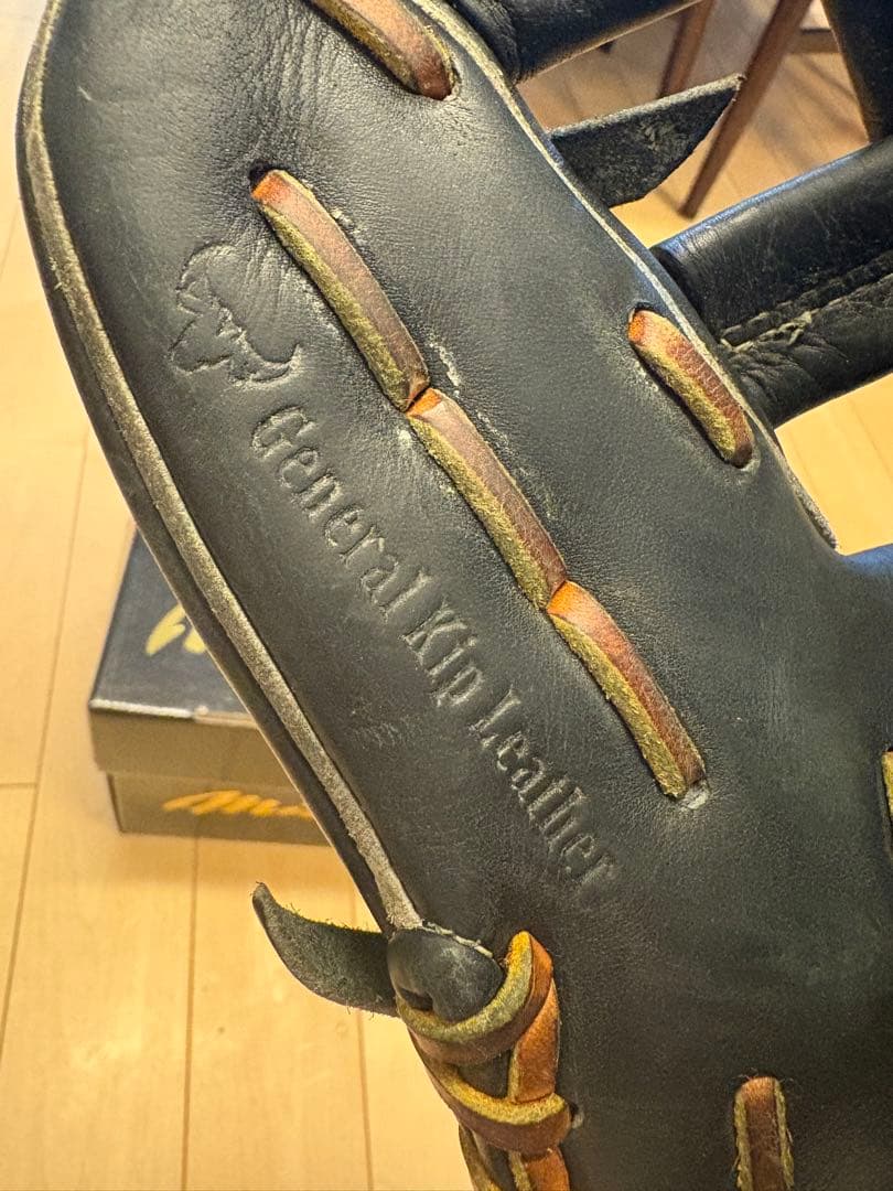 ミズノプロ　グローブ　硬式　右投げ用　内野手