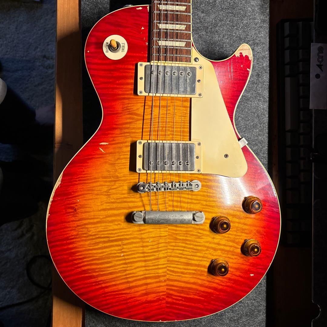 BUCCHUS レスポール　クラシックシリーズ　レリック　ギター