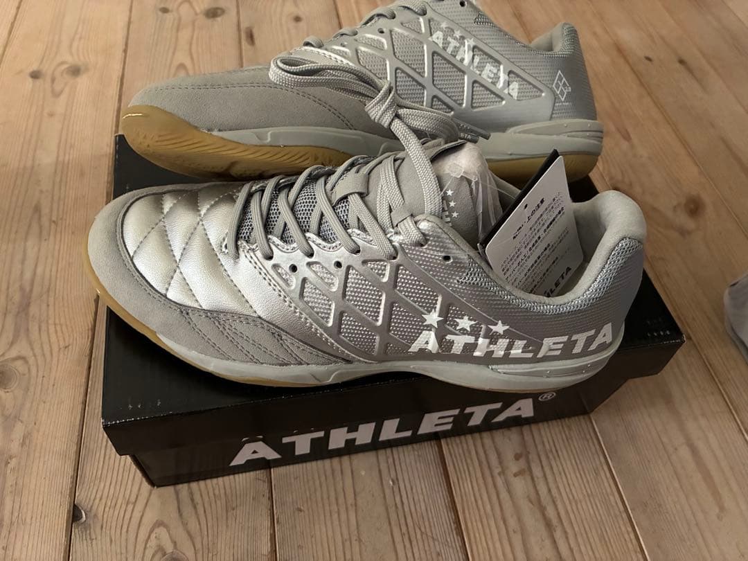 ATHLETA teo フットサルシューズ シルバー