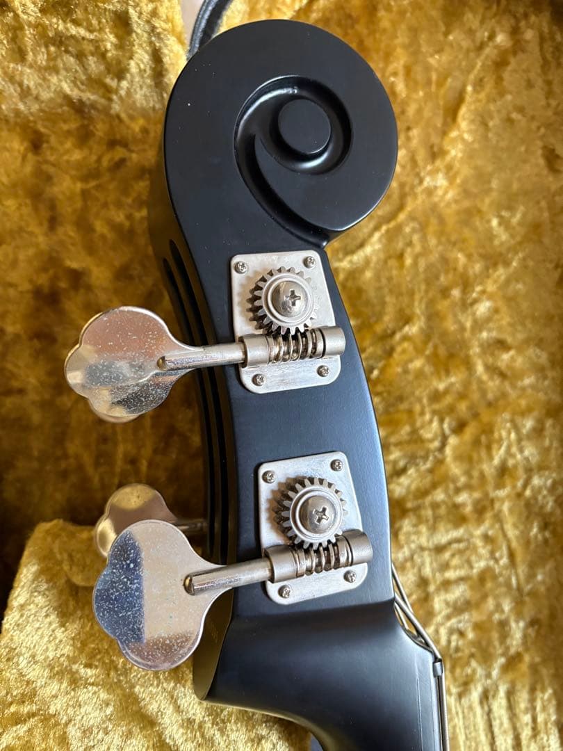 現状品　アップライトベース　Aria