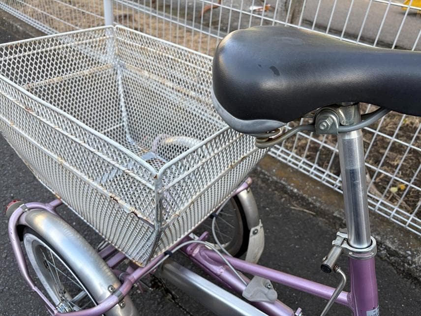 ブリジストンワゴン-大人用3輪自転車-手渡しのみでお願いします。