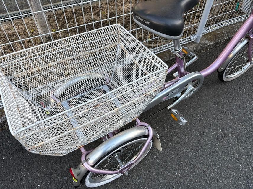 ブリジストンワゴン-大人用3輪自転車-手渡しのみでお願いします。