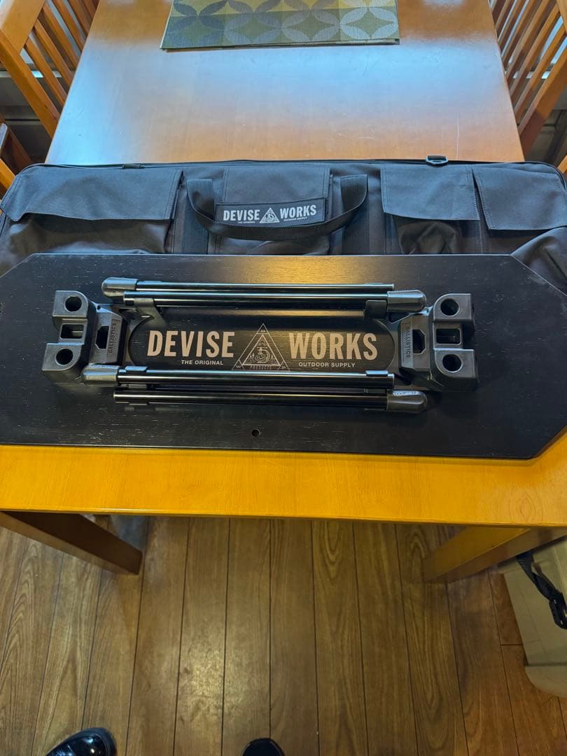【完売品】DEVISE DECK・ブラック紋章・収納ケース付き（総額7万円相当）
